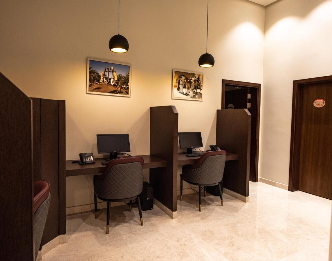 Rozana Hotel Muscat Luaran gambar