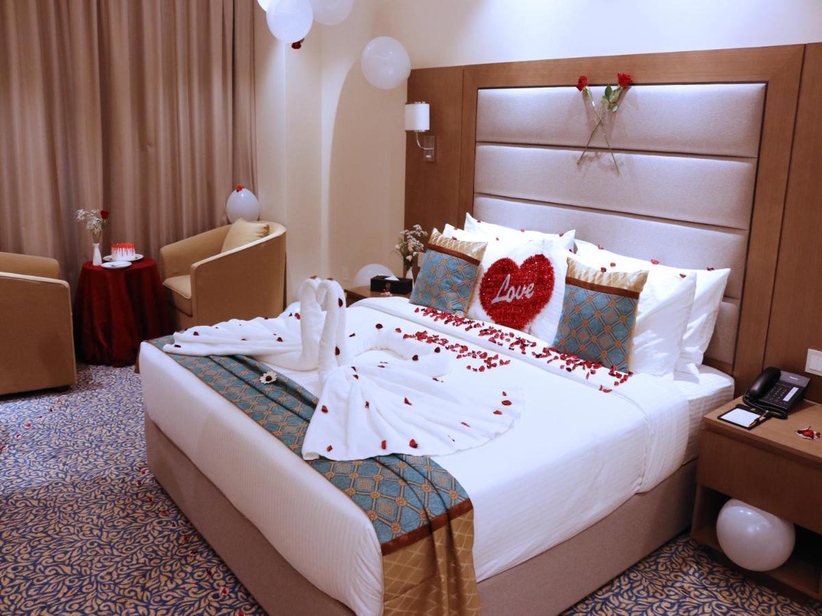 Rozana Hotel Muscat Luaran gambar