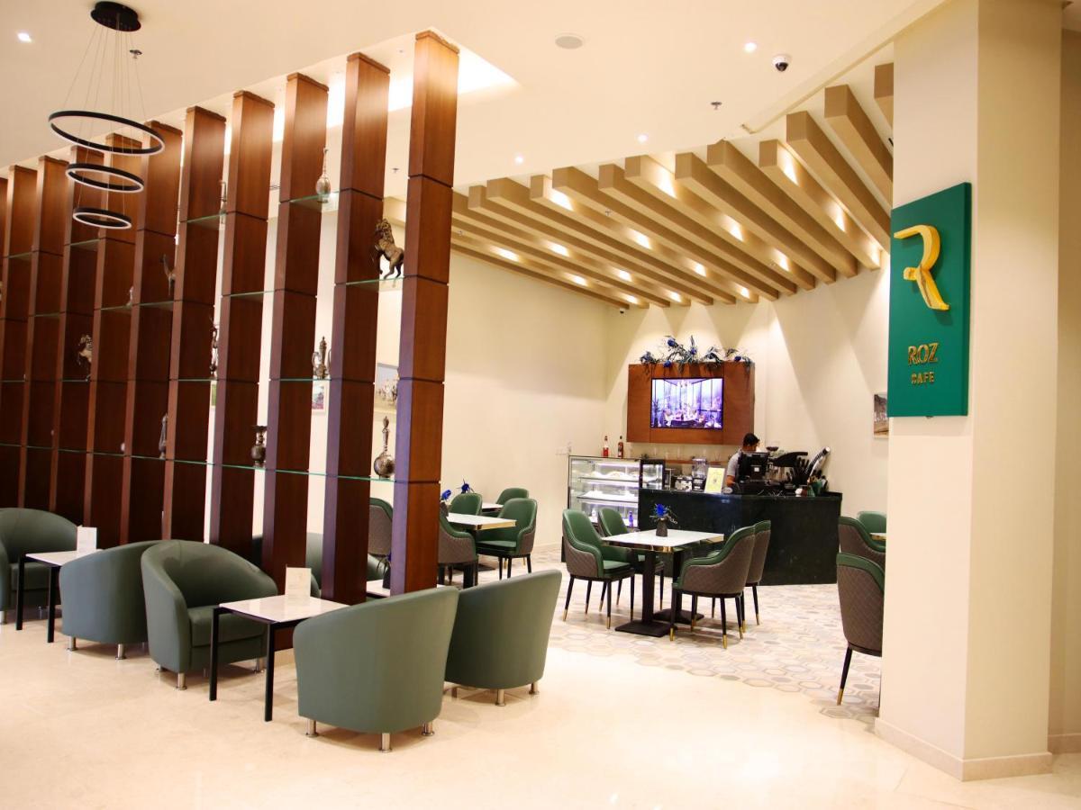 Rozana Hotel Muscat Luaran gambar