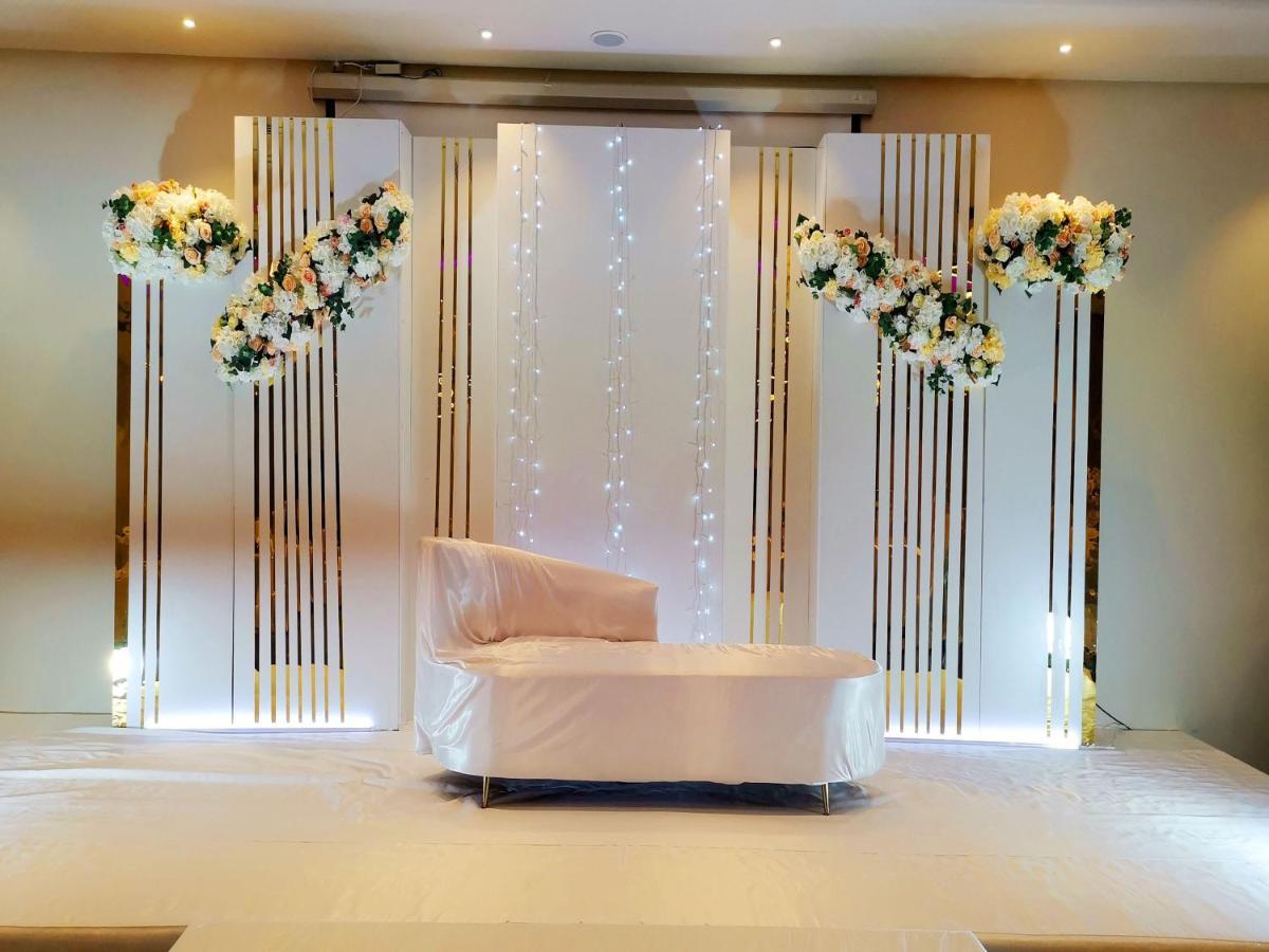 Rozana Hotel Muscat Luaran gambar